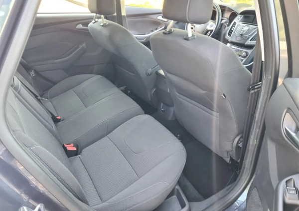 Ford Focus cena 28900 przebieg: 197000, rok produkcji 2011 z Brzozów małe 301